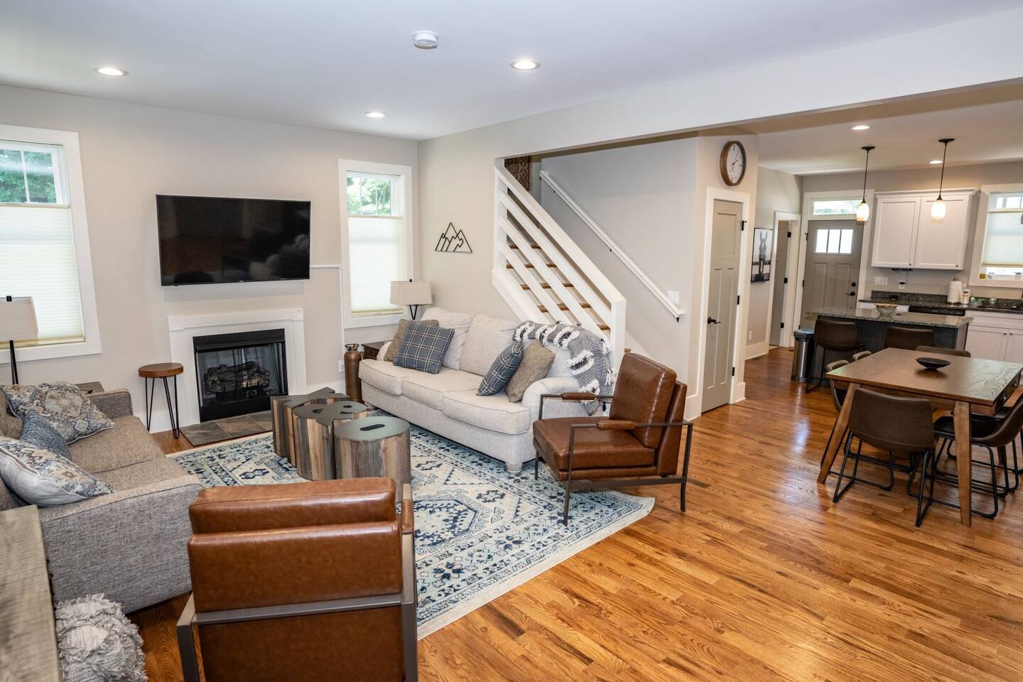 'Saddle Up' for a great Black Mountain getaway!