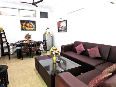 No 6 rental in New Delhi