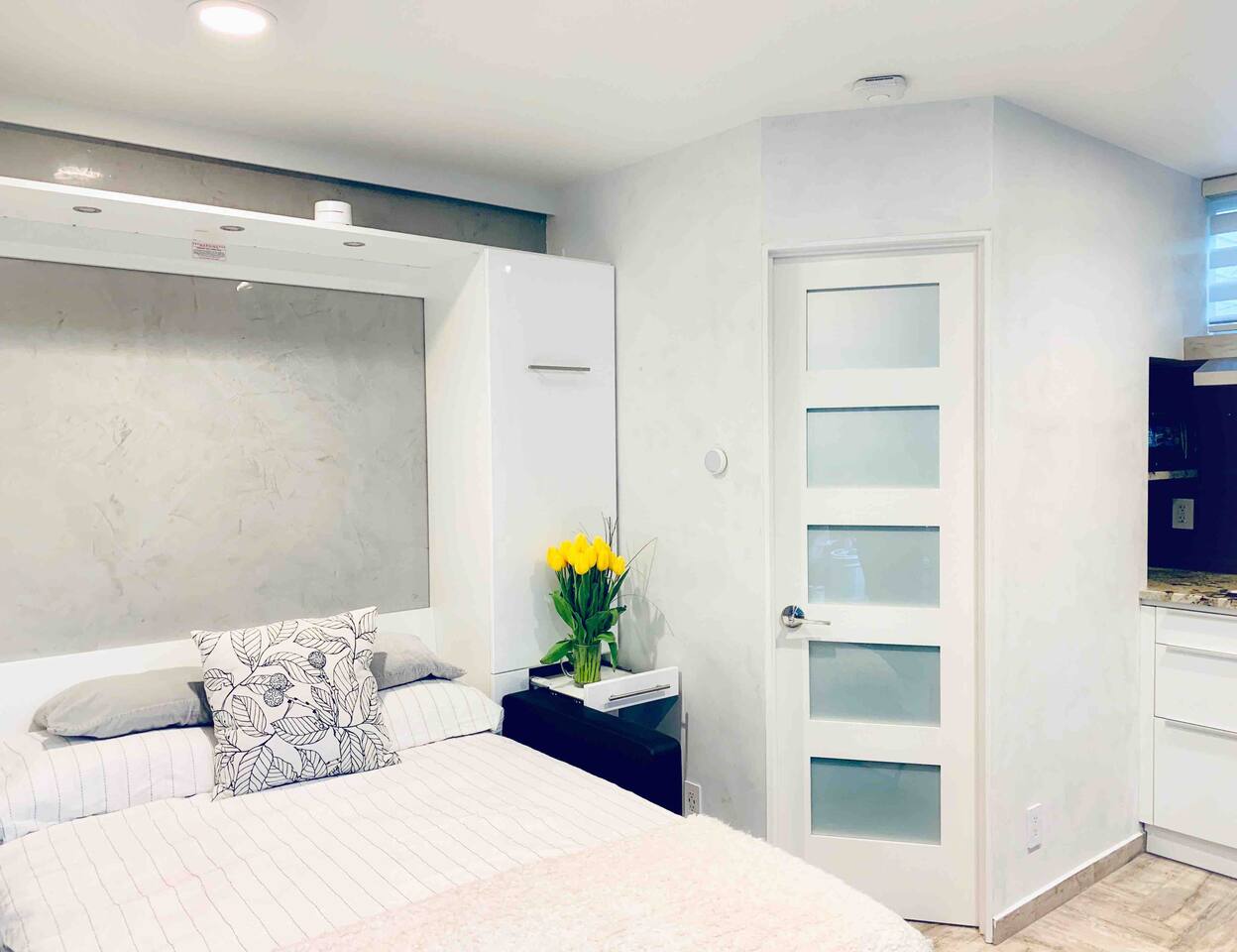 🌿 The L I L Y  P A D 🌿| Tiny Living | Urban Oasis