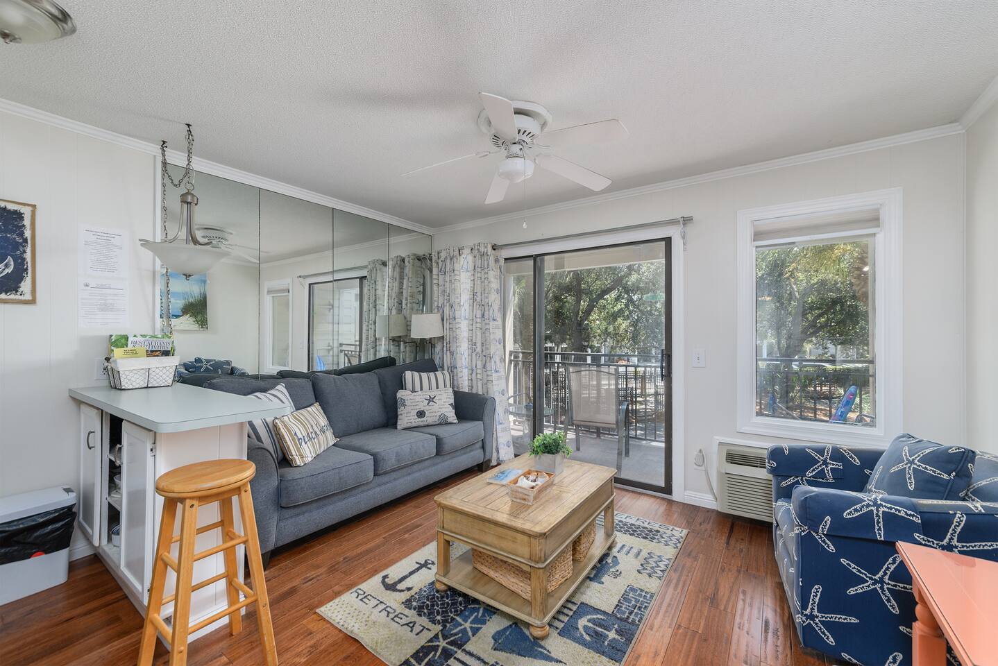 Coral Paradise, Ocean View, Pool, Walk to Dining