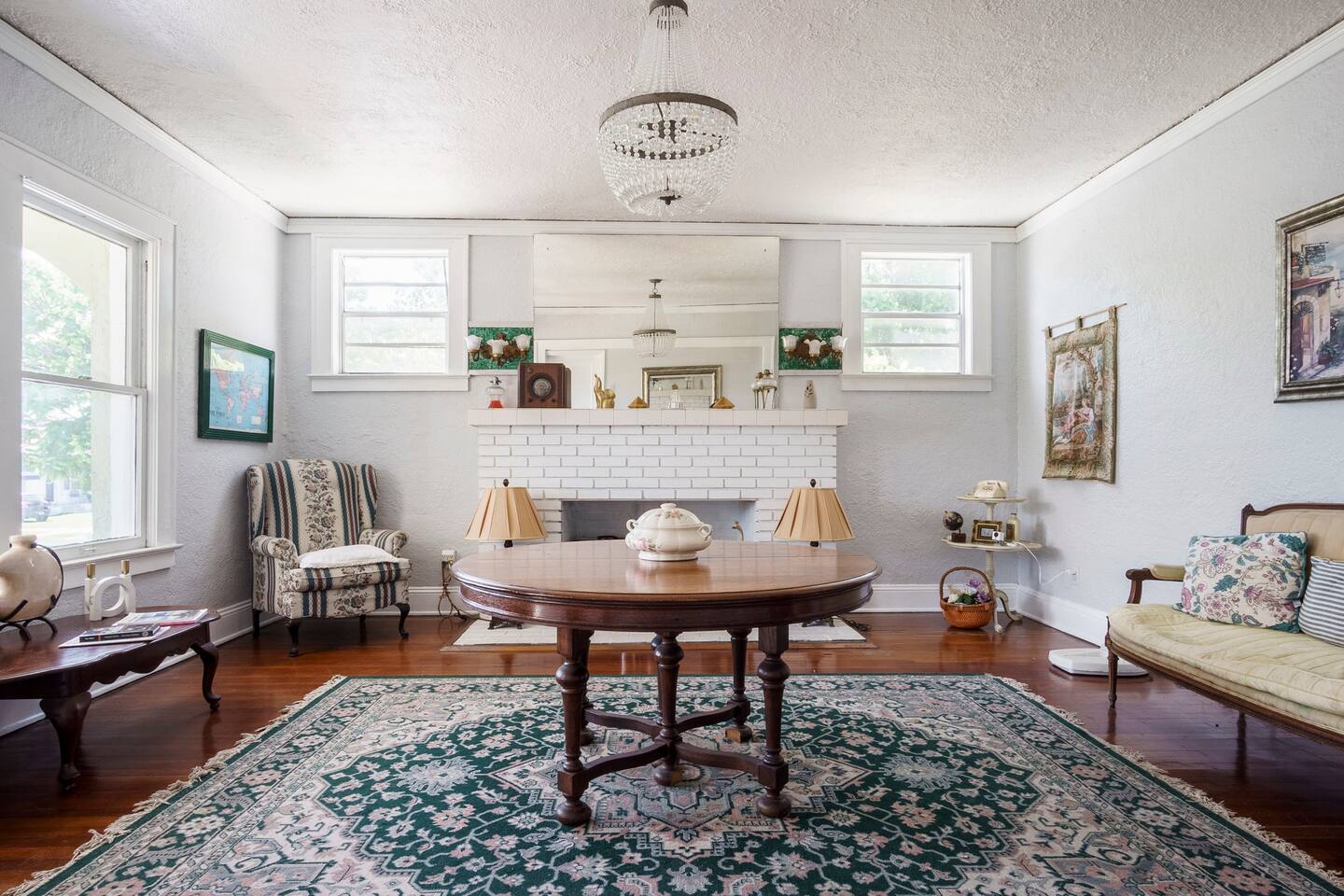 Private Suite Mins from MIA Free Parking