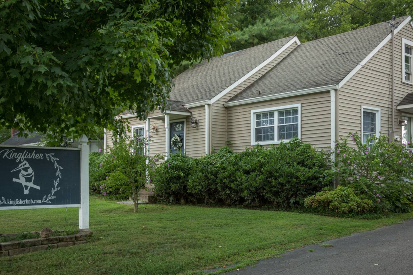 KingfisherBNB in H’ville - 30mins to DT Nashville!