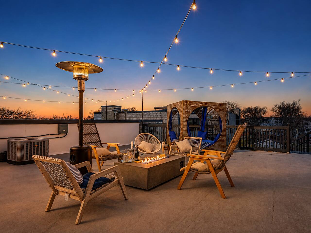 ★PROSPER HOUSE★ Three-story brick townhouse - Near Broadway, Skyline Views and lights +8bds