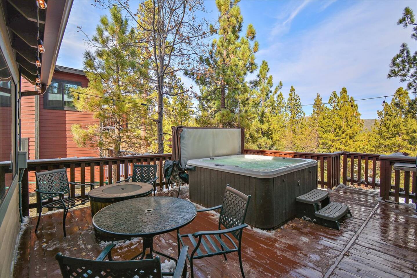 Peek-A-Boo Lake View,  Dog Yard, Near Village