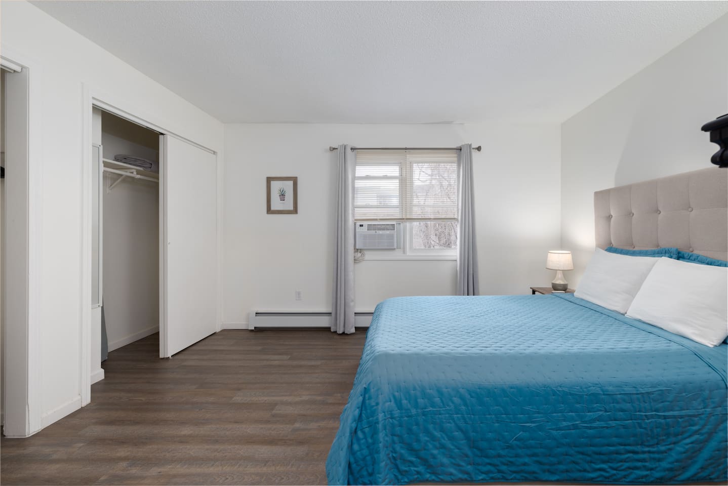 Tranquil Simple Comfort | Webster Hill Suite 2E