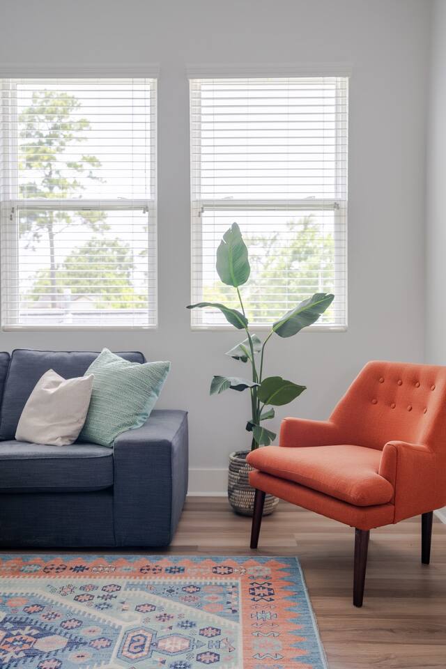 City Gem - Central Retreat in the Sky w/Garage!