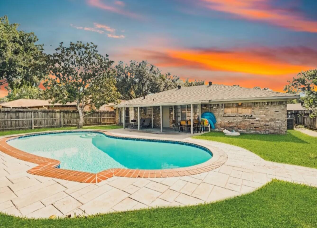 Private Pool, Pool Table, Outdoor kitchen,Spa