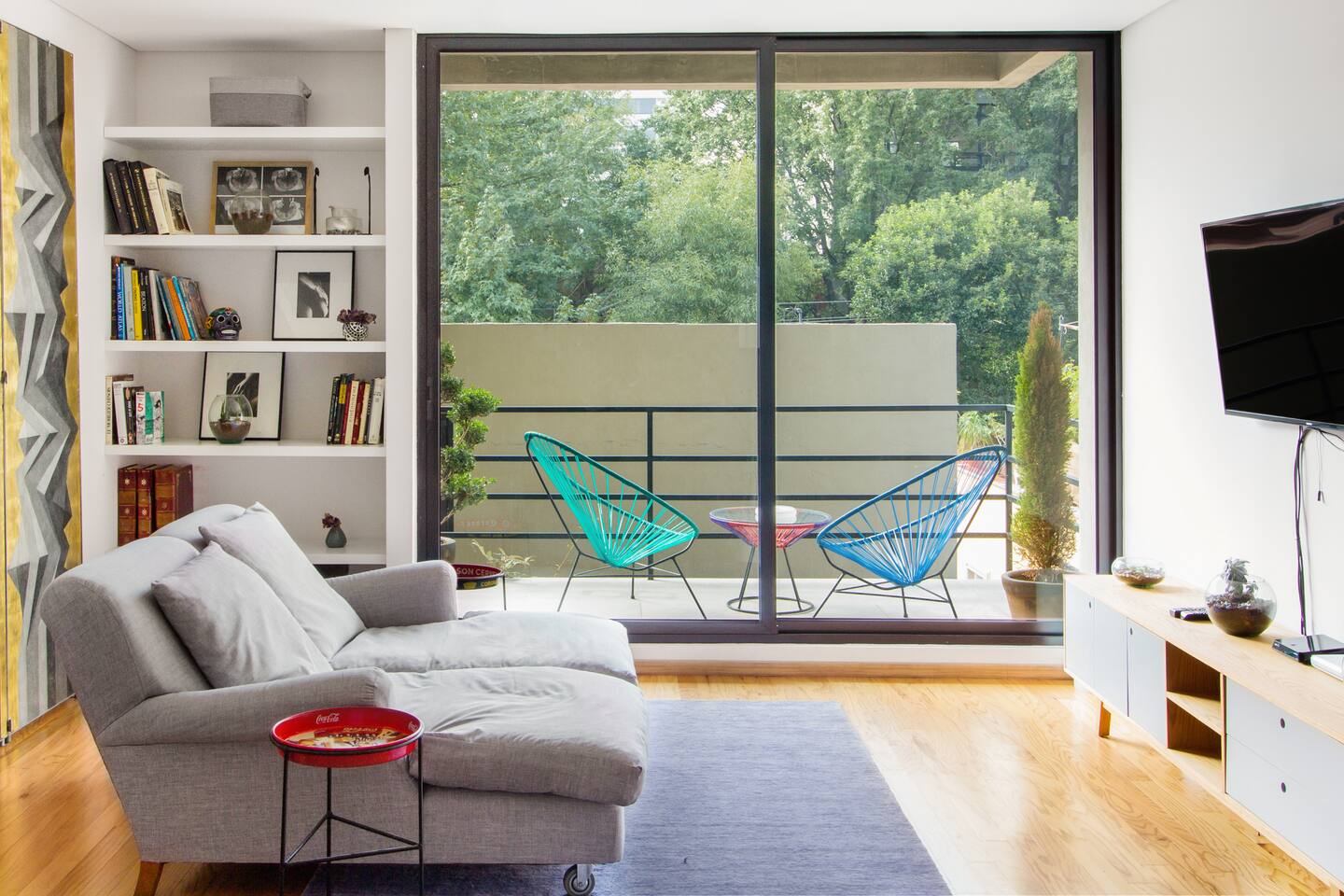 Enjoy the Sun in a Stunning Colonia Roma Apartment's Terrace