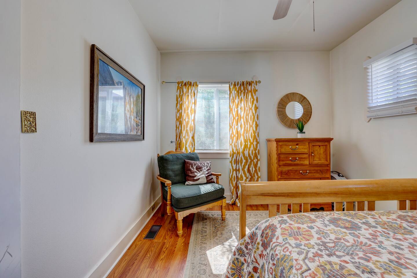 Burns Downtown Apartment - Boise History