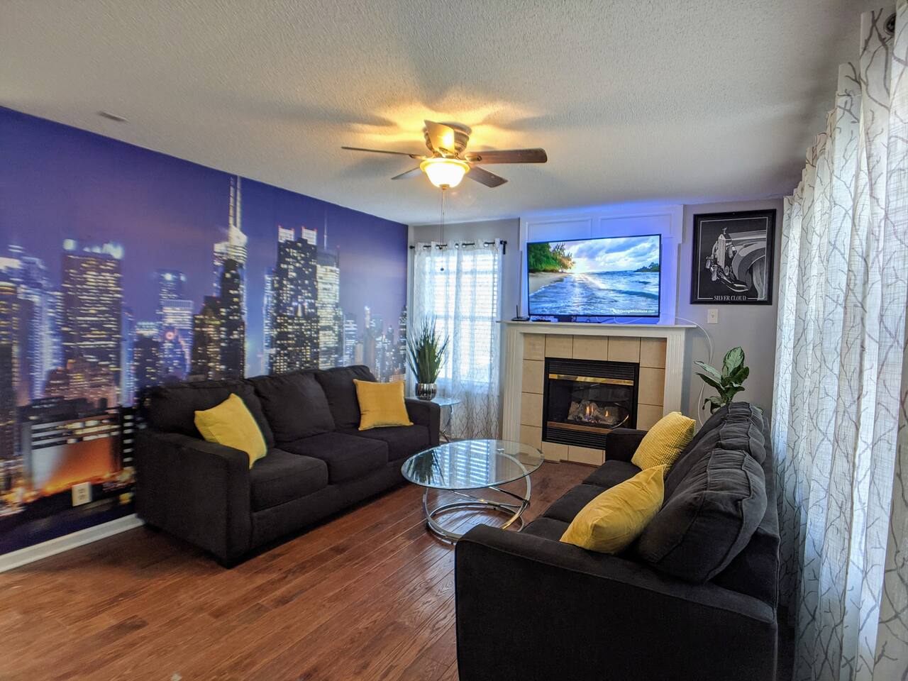 ⊱Overland Park Downtown | Comfy, Clean&Safe house