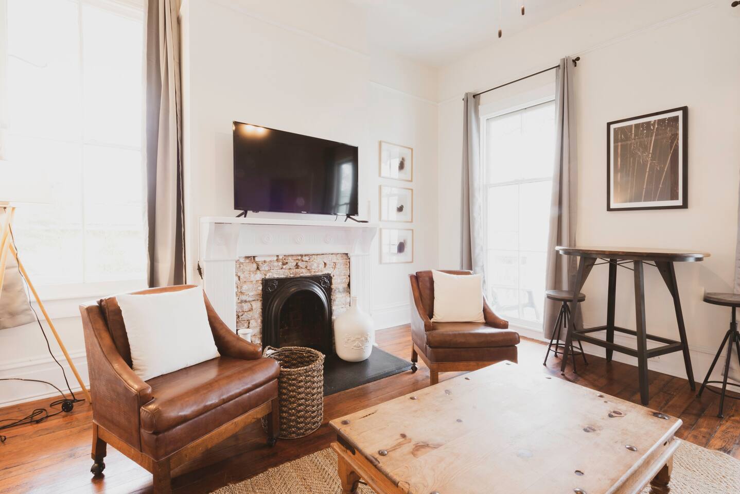 212 E Waldburg - Unit C