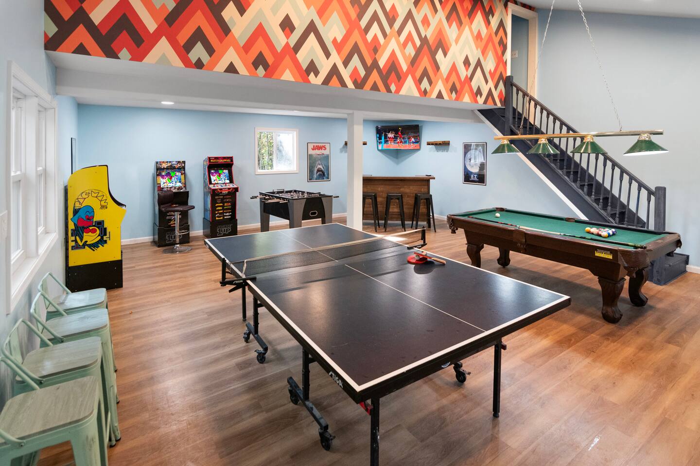 Huge 17 Bed Entertainers Lodge