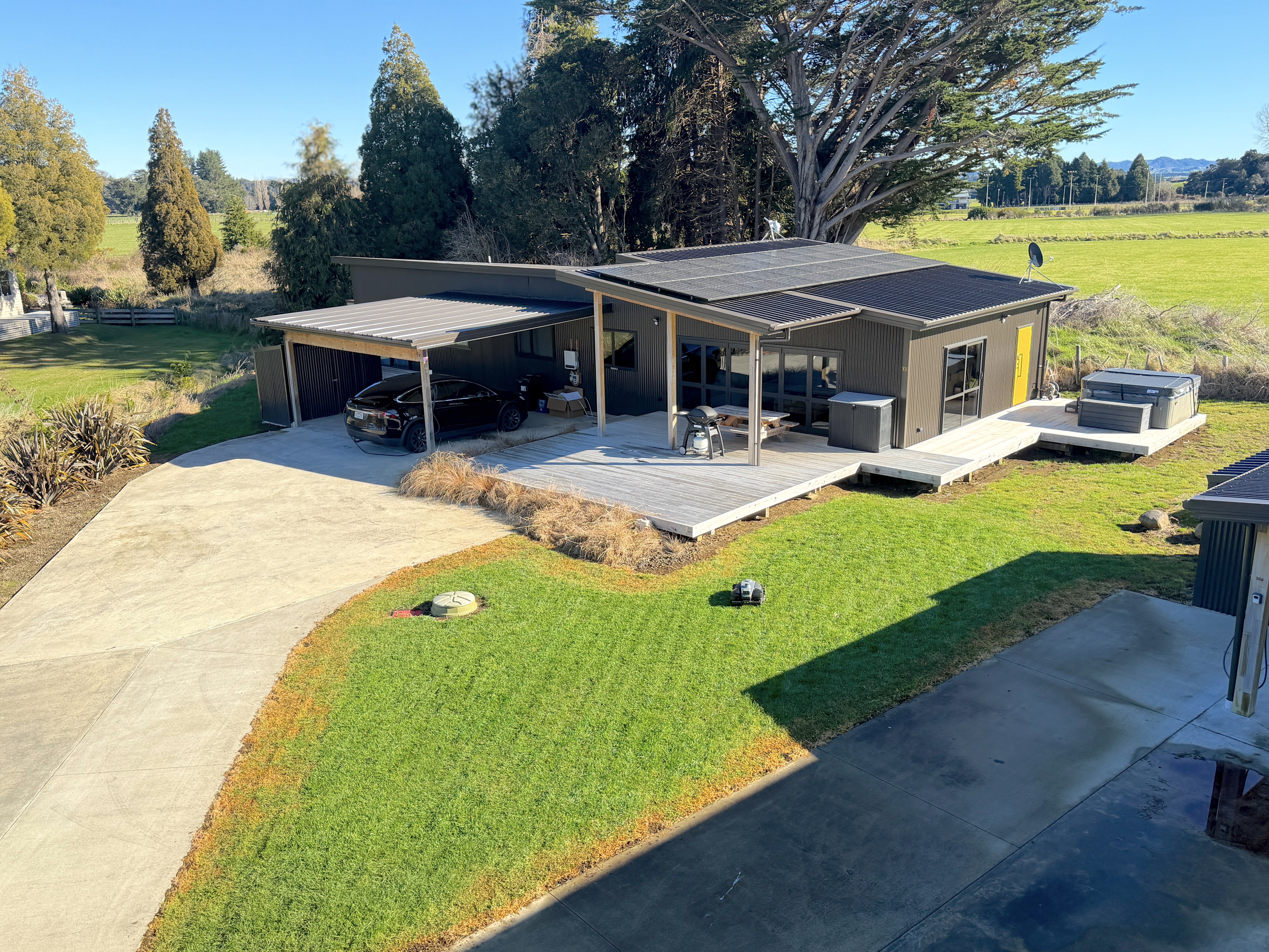 30e Snowmass Drive, Ohakune (Yellow Door)