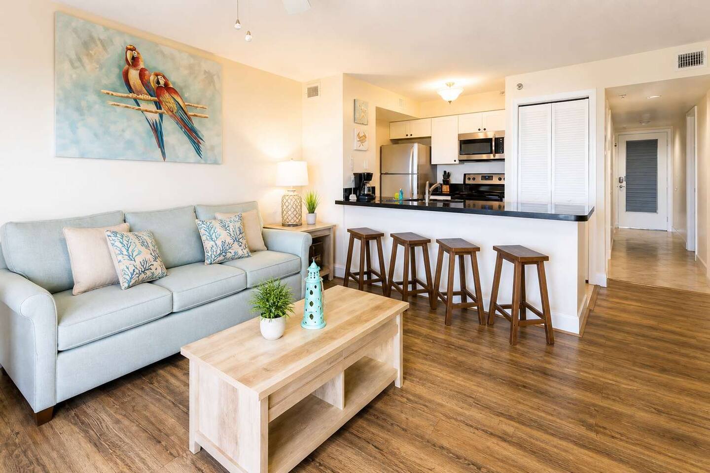 Ocean Views + SandyToes at Ocean Pointe Suites