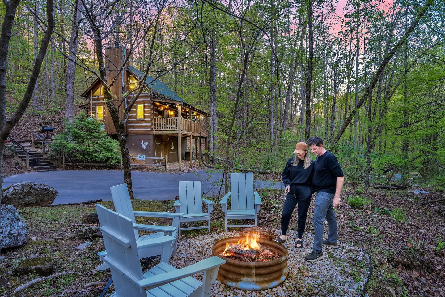 Private Farmhouse Park View Log Cabin★Hot Tub HEN