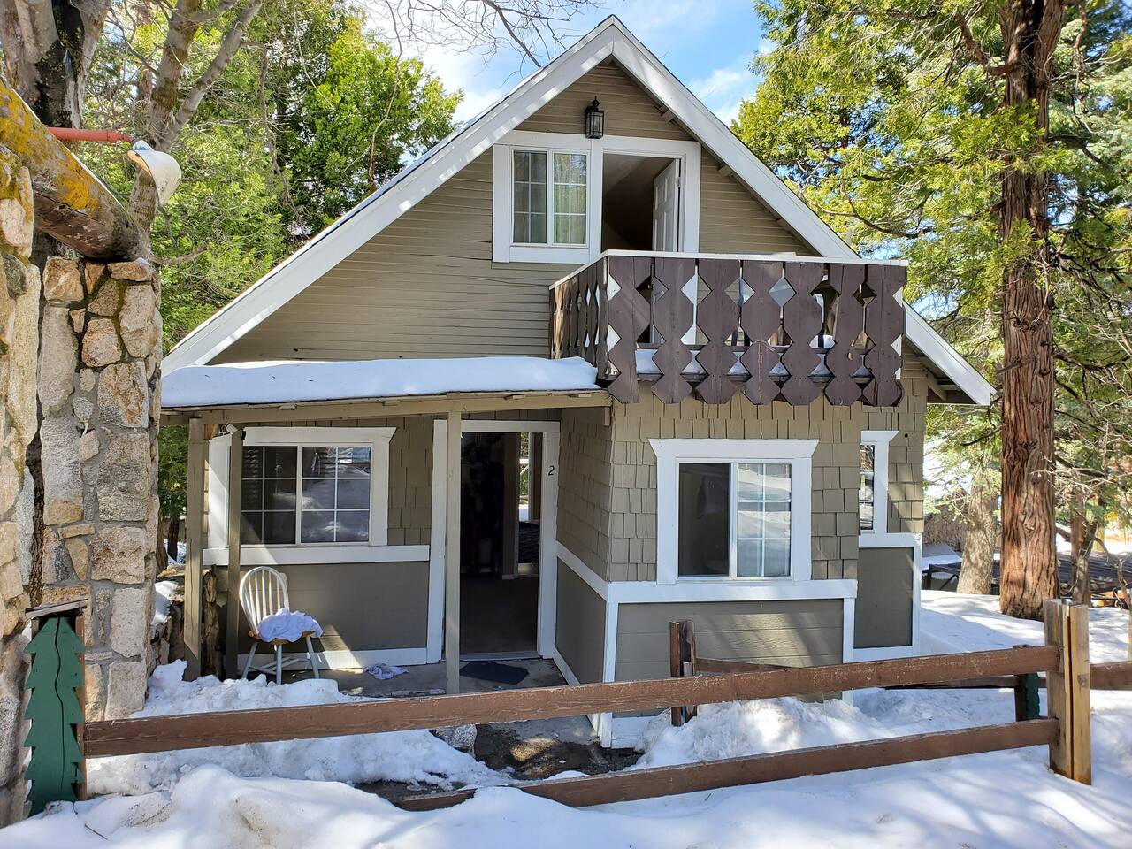 - Treetop Terrace at The Twin Peaks Lodge -