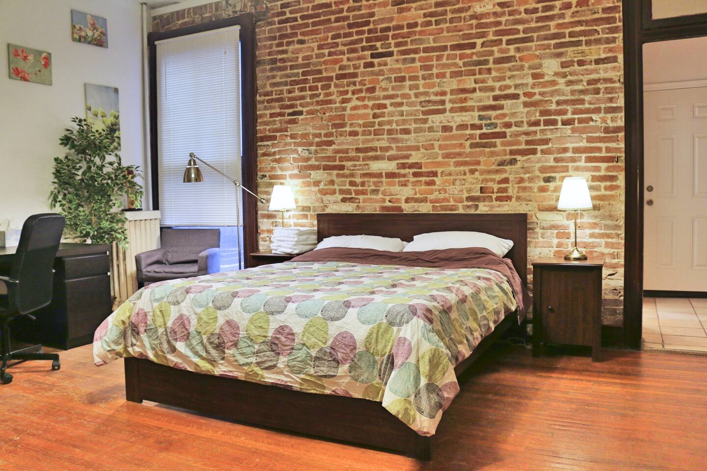 Your Sweet Studio Away From Home @ Charles Village