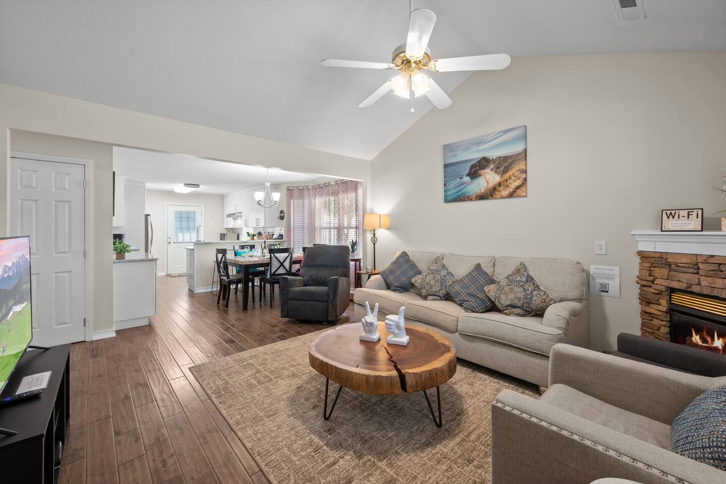 2 min to PigeonForge Strp_AFFordable_Cute cottage