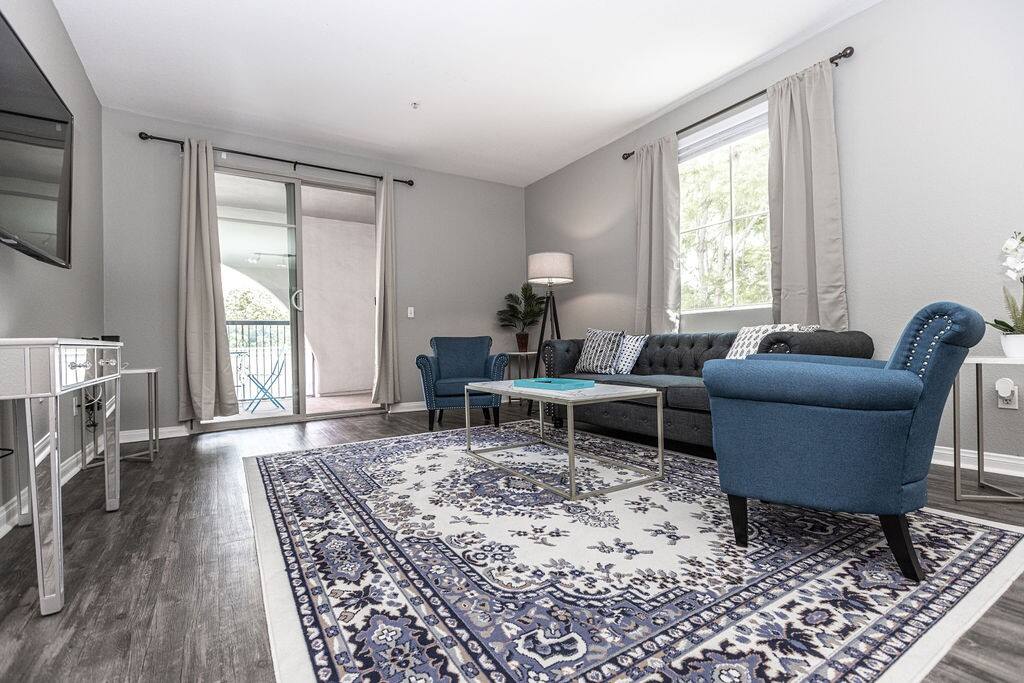 Resort Style Condo w/ Pool/Hot Tub, Gym, King Beds