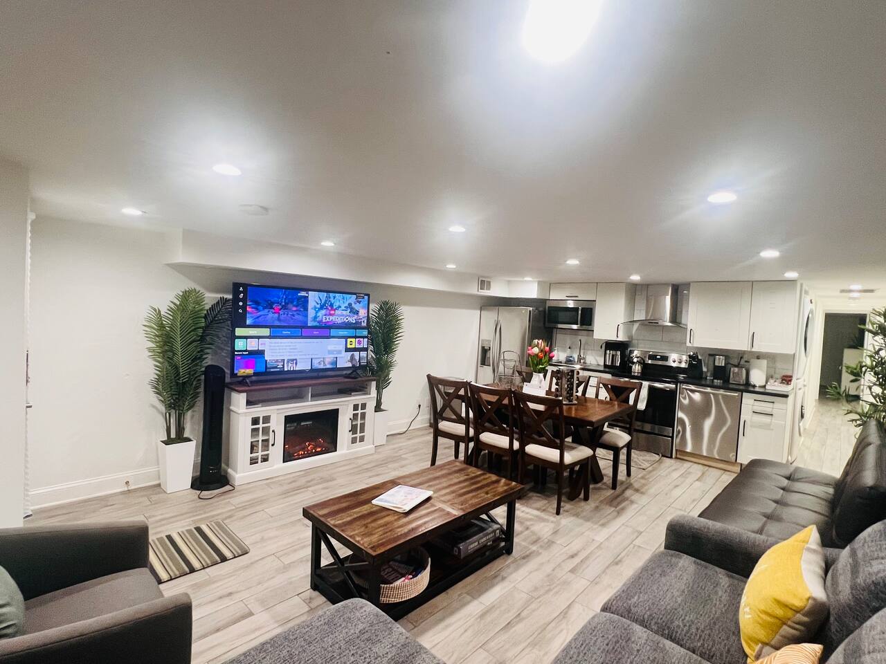 Capitol Hill Stay | Park & Walk to Major DC Sites