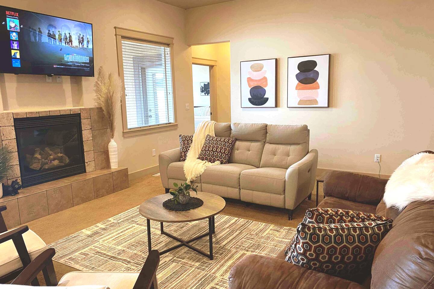 ✦PET FRIENDLY✦SPACIOUS✦Home Away From Home