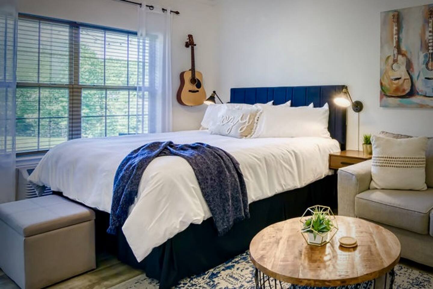 Crisp King Branson|Pool|Stonebridge near SDC