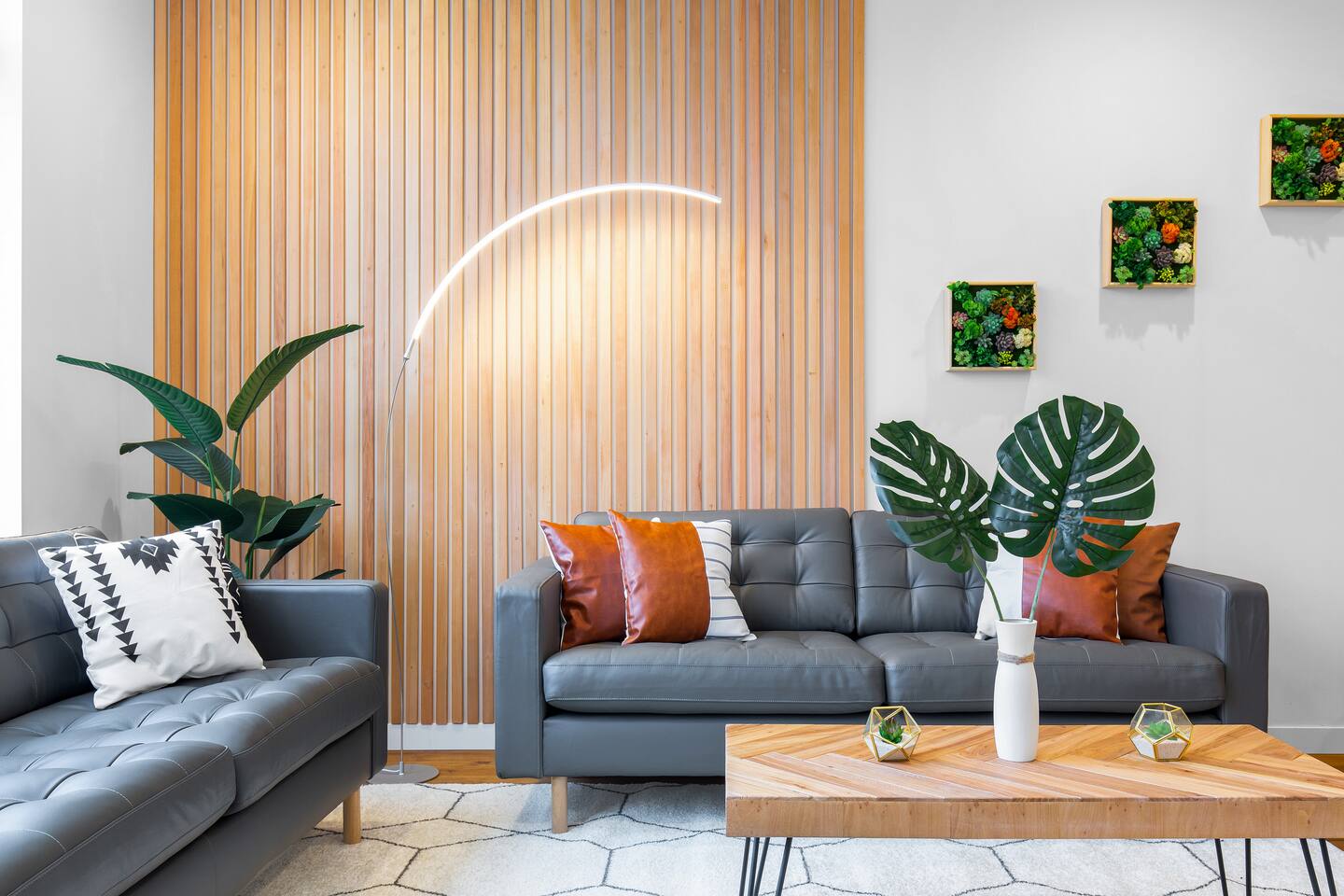 Designer Ballard 3B2B Home w/ Rooftop & Parking