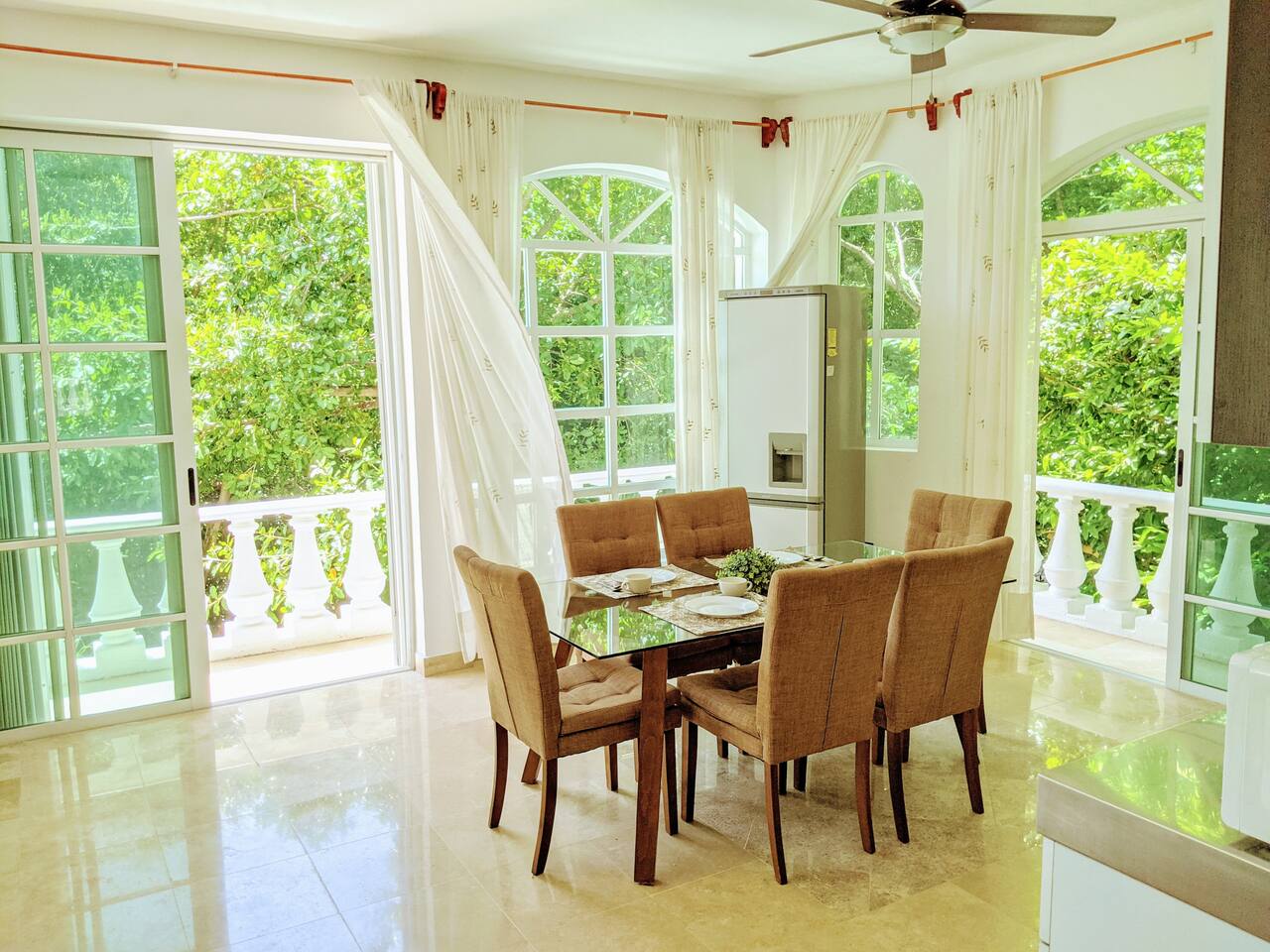 Walk-to-Beach Sleep 16 Roof Plunge Pool Fast Wifi