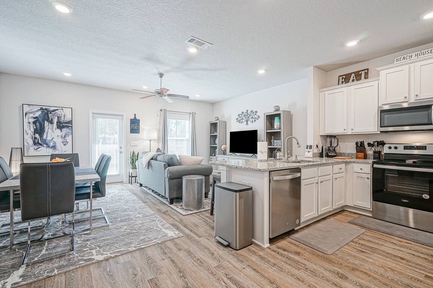 Modern Luxury 3BR Near Miramar Beach and 30A