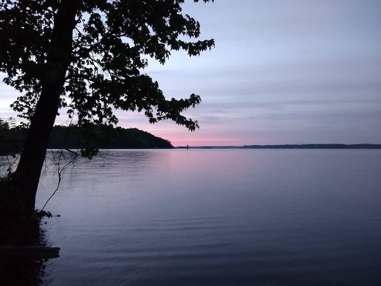 Kentucky Lake Retreat, Remote, Kayaks, Rec Room,