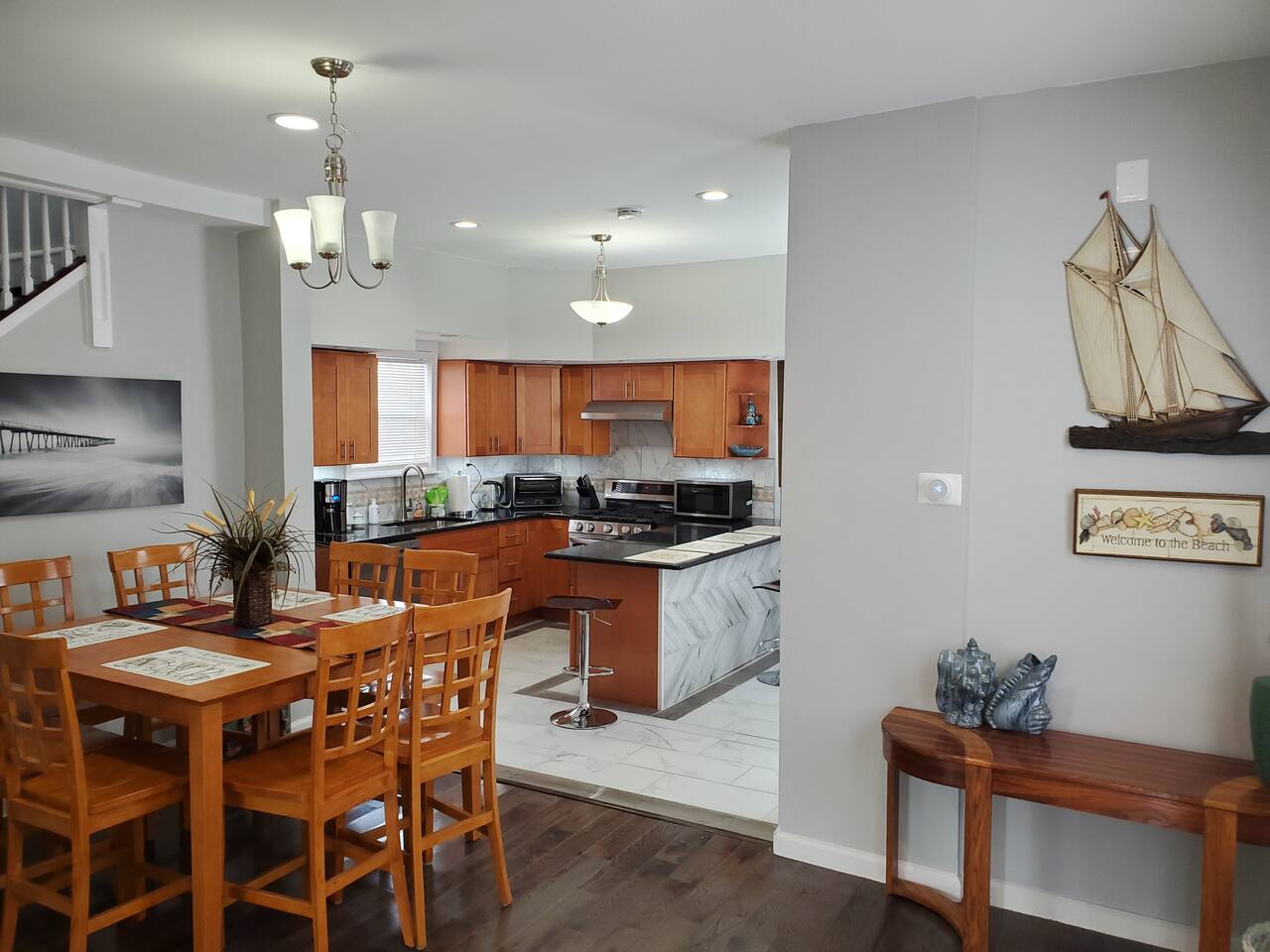 Starlite Sanctuary- Easy Walk to Trop and Boardwalk!