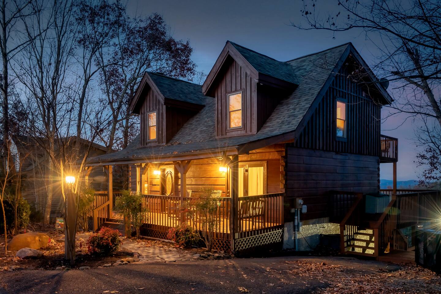 Secluded Gatlinburg Cabin: Views, Hot Tub, 3 Kings
