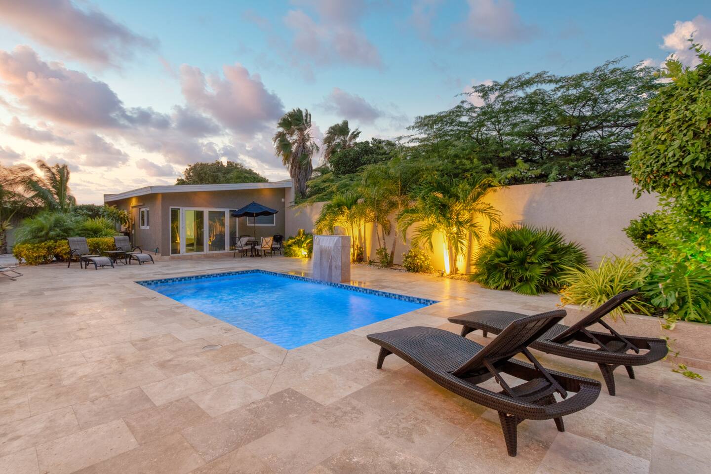 Palm beach retreat| perfect for family and friends