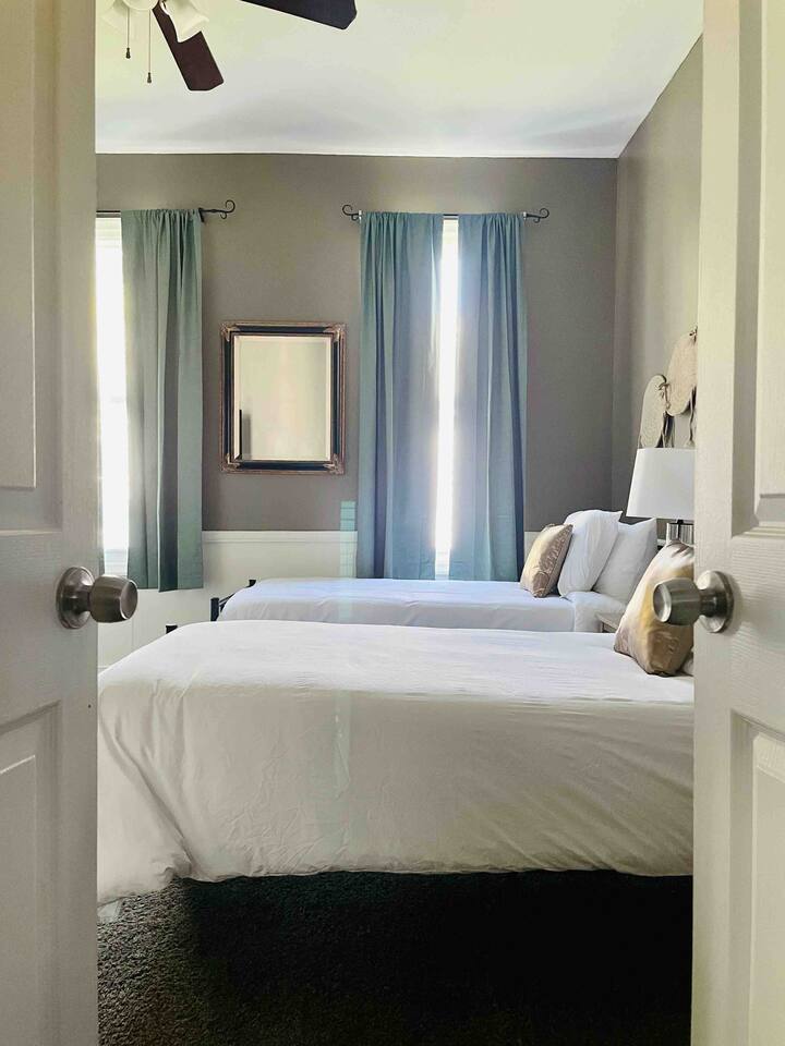 Leaning House of Haynie A | 2BD/1BA Trendy Apt