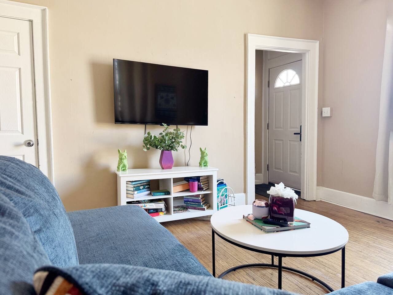 Color Pop Casa | 2BR/1BA Townhome near Ford Center