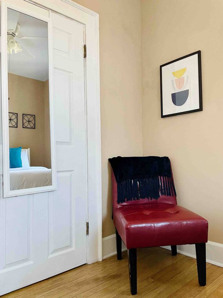 Color Pop Casa | 2BR/1BA Townhome near Ford Center