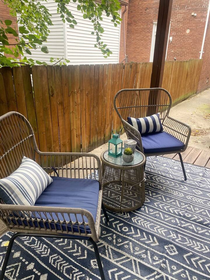 Color Pop Casa | 2BR/1BA Townhome near Ford Center