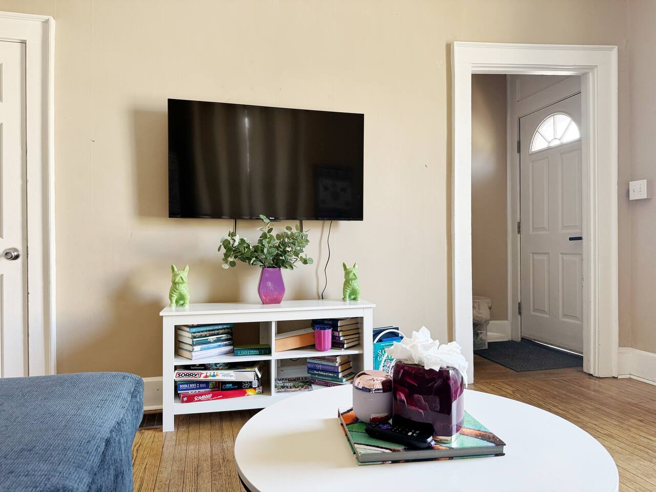 Color Pop Casa | 2BR/1BA Townhome near Ford Center