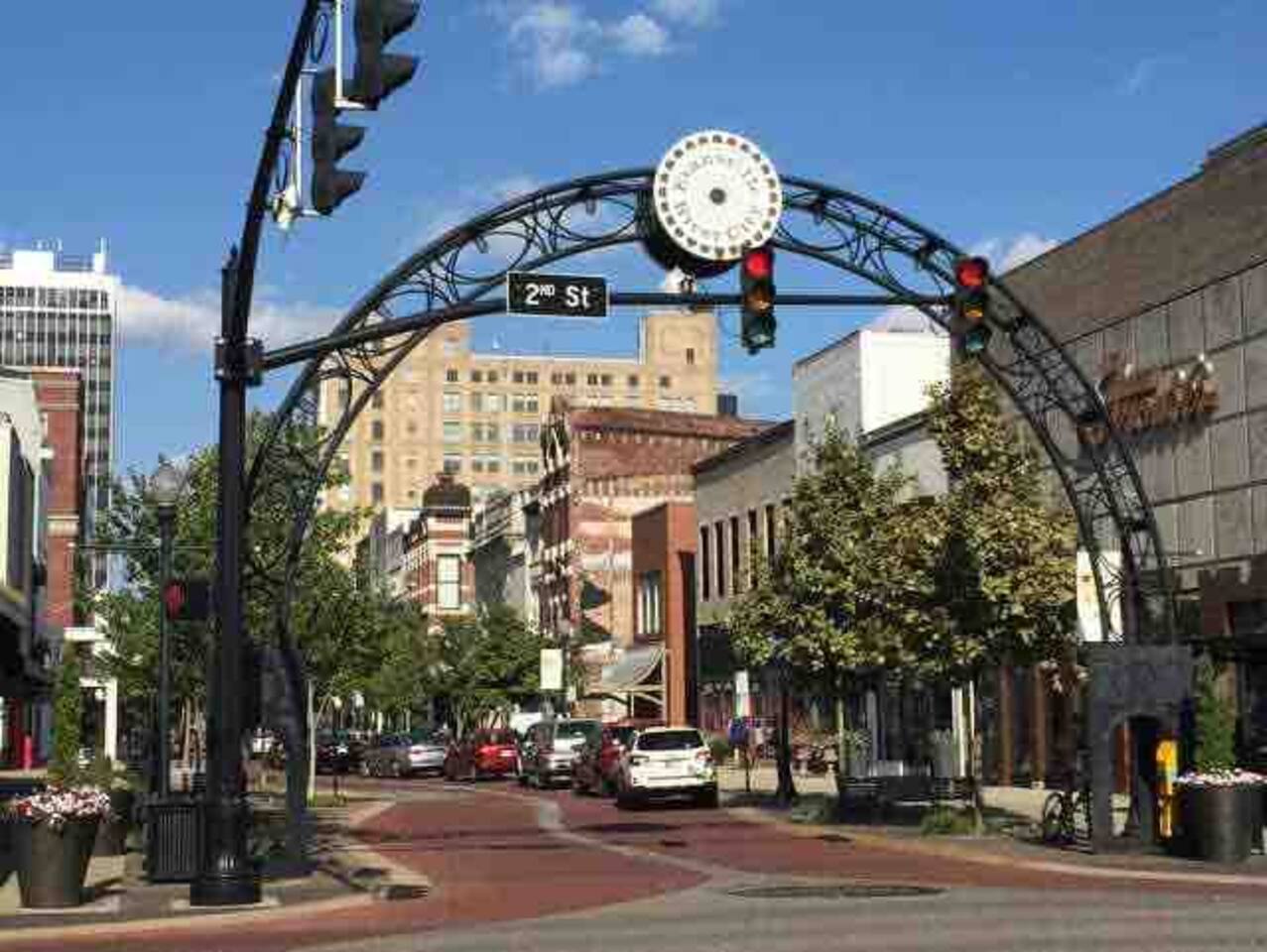 Color Pop Casa | 2BR/1BA Townhome near Ford Center