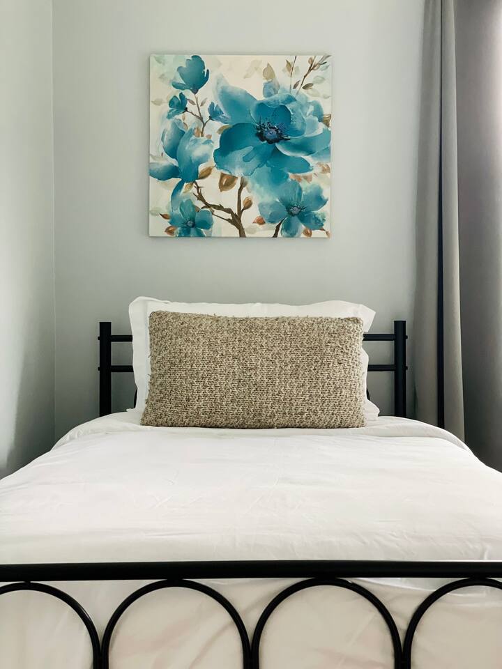 Green Roof Inn | 2BD/1BA  Centrally Located Home