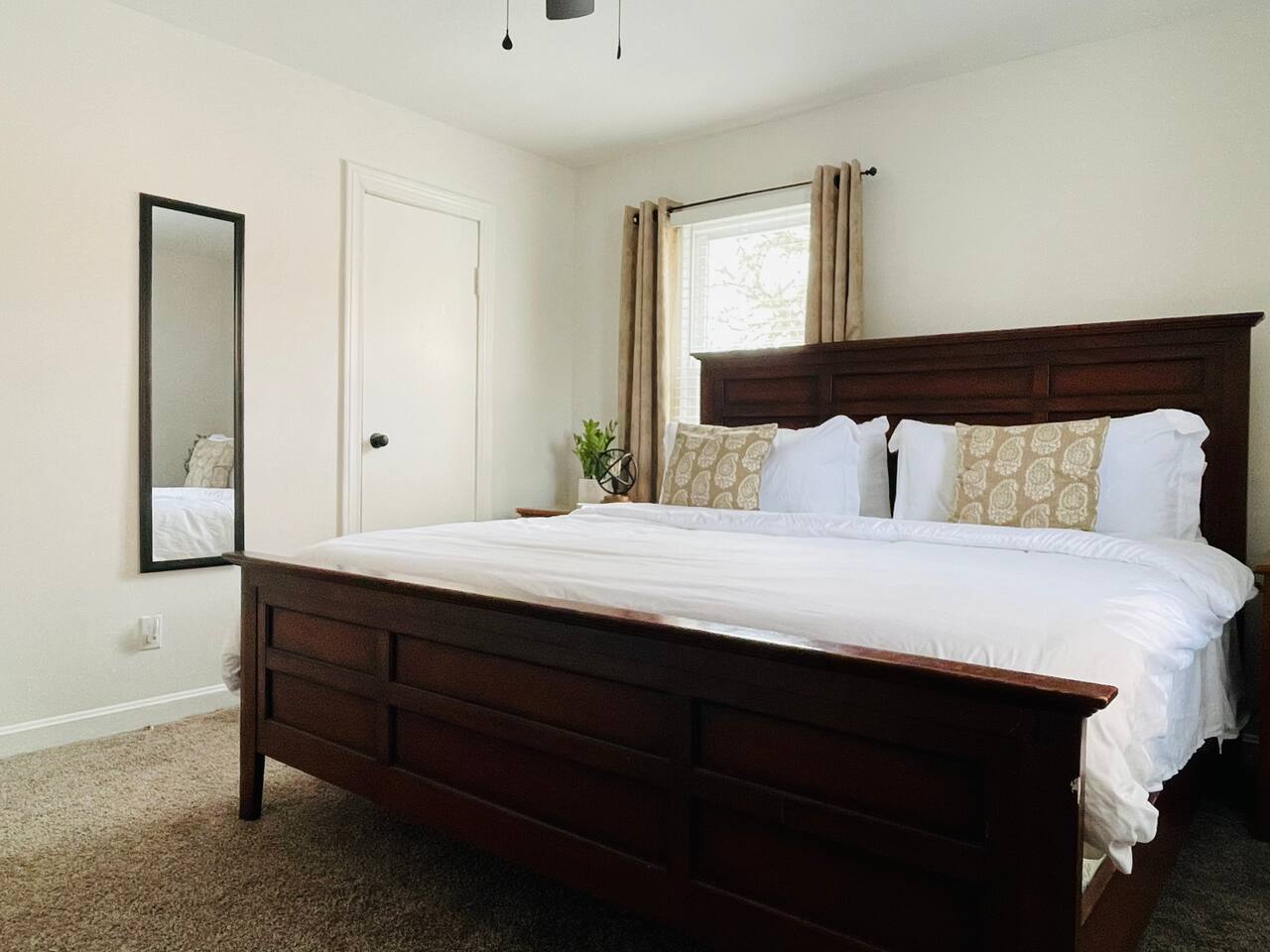 Heavensville Haven - One bedroom apartments