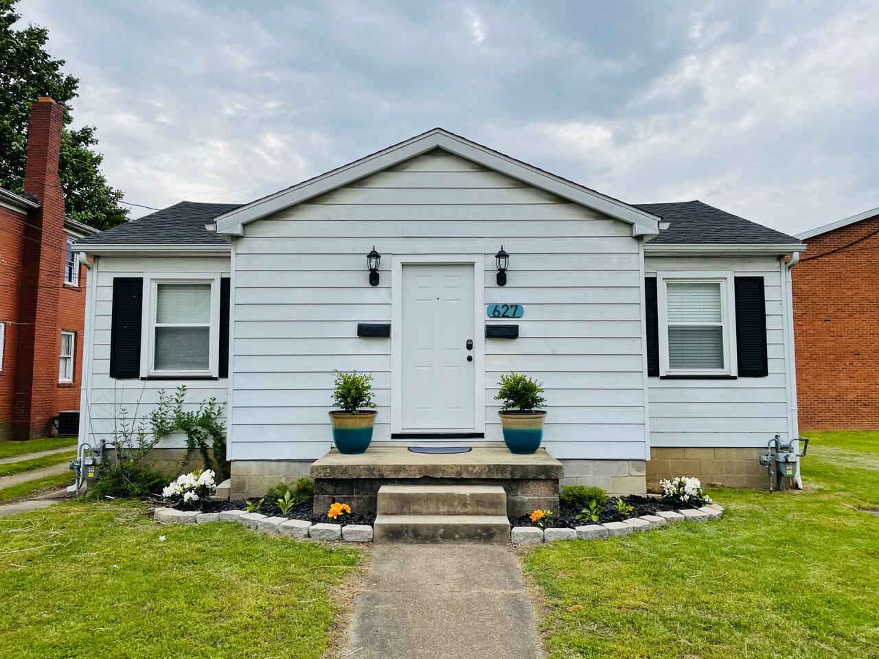 River City Retreat |KING 1BD/1BA Stylish Apt photo 4