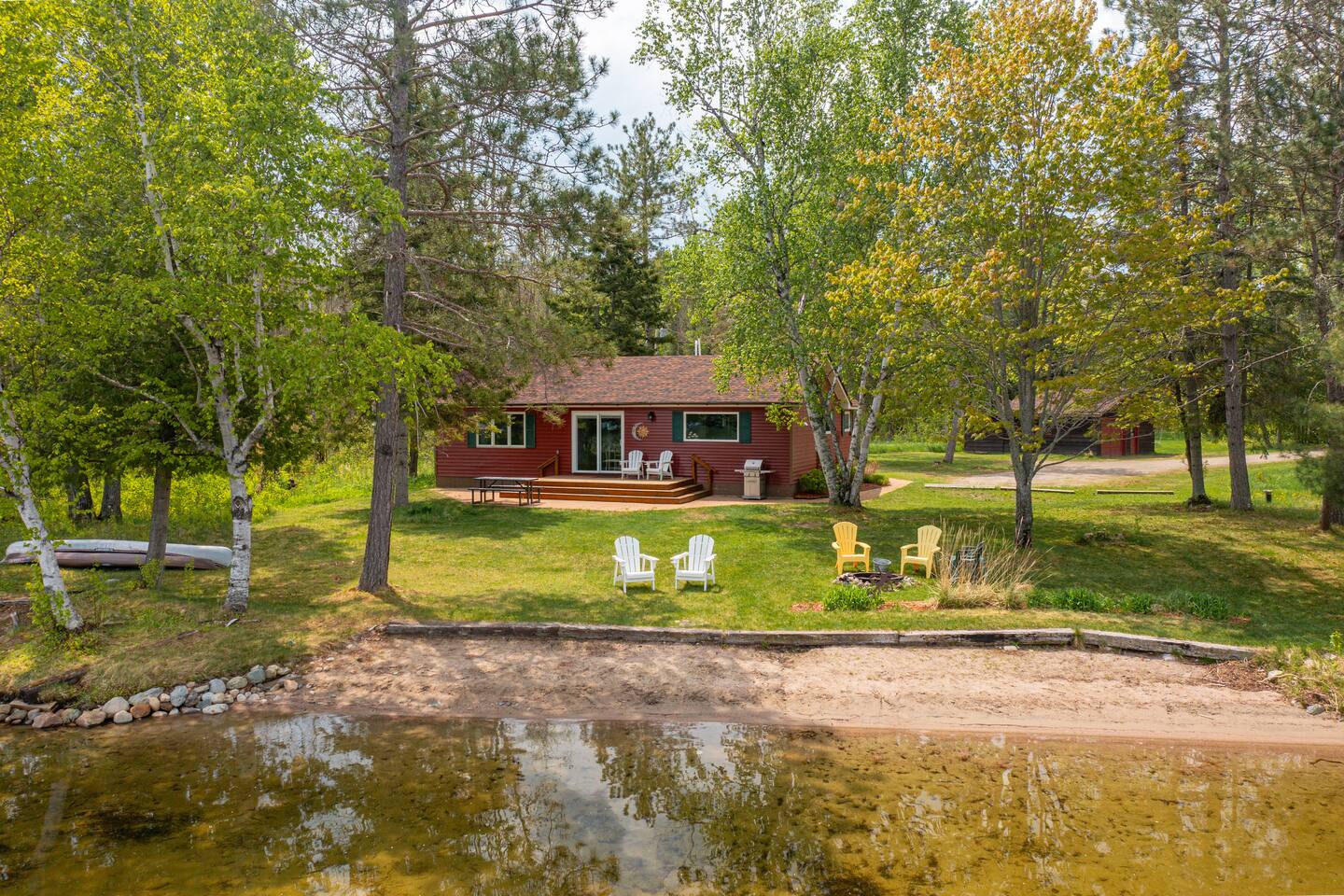 Burntside Cabin for Adventurers – Canoe Included