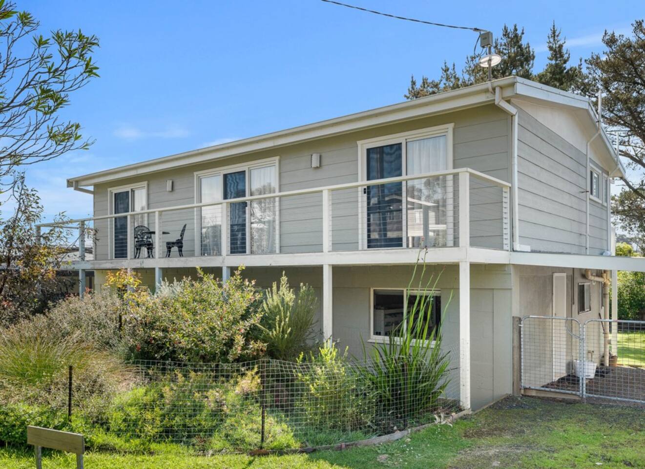 Island Time Smiths Beach