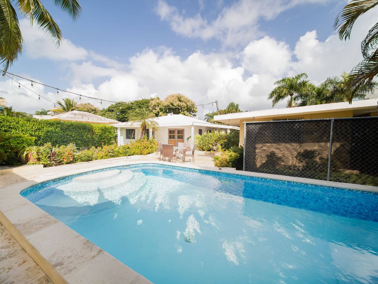 2BR 2BTH w/ KING SIZE BED & Private Pool in Sosua!