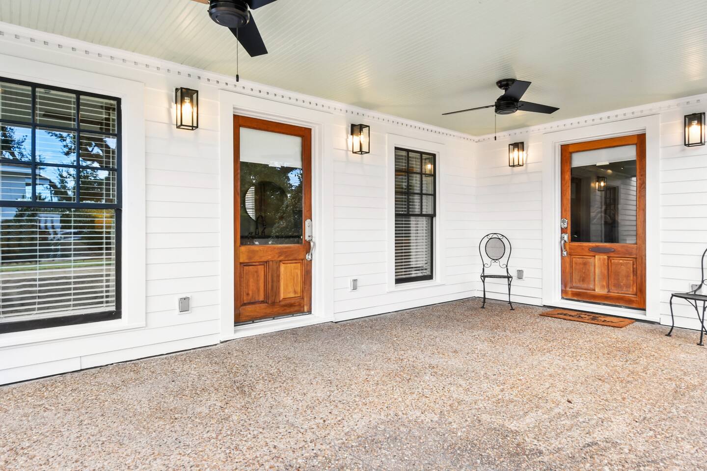 Porch area
