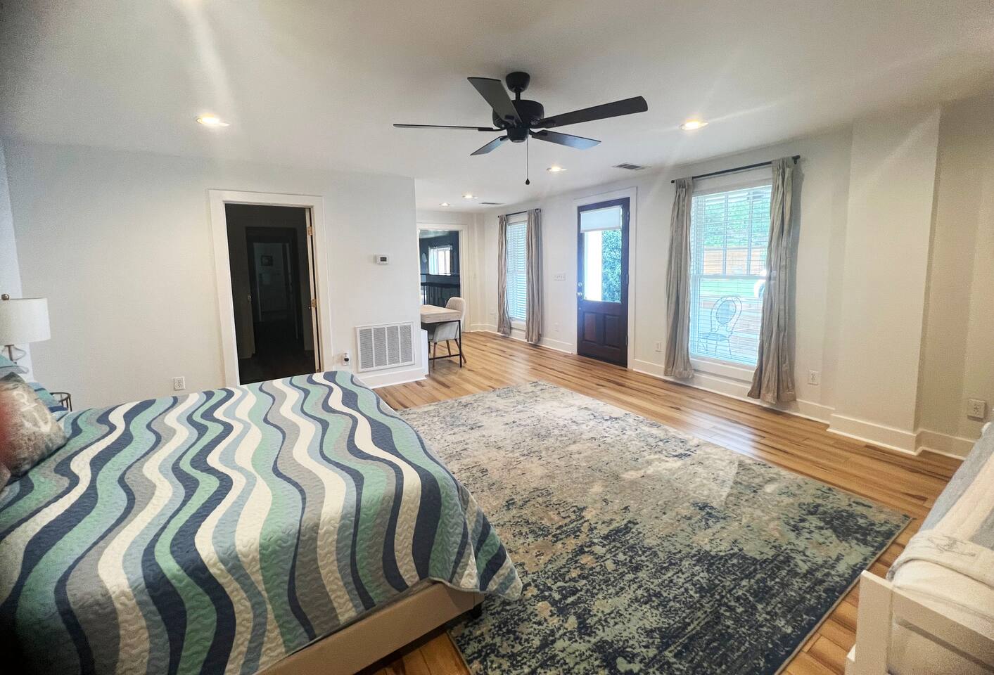 King bedroom with trundle bed