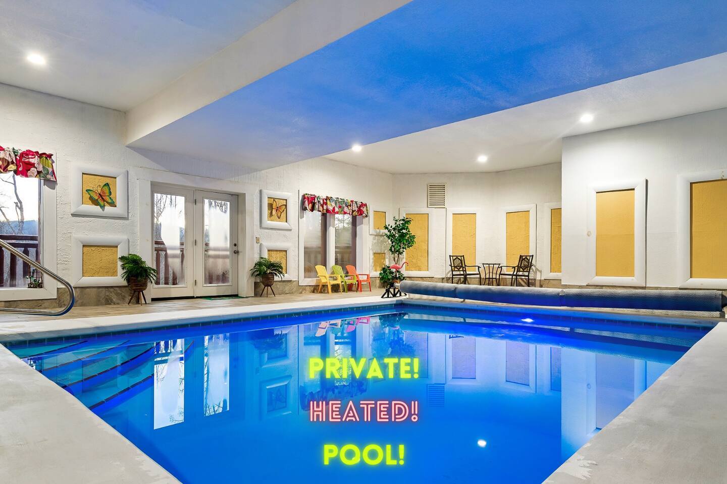 Close to Rafting, Private Pool, Hot tub, Theater!