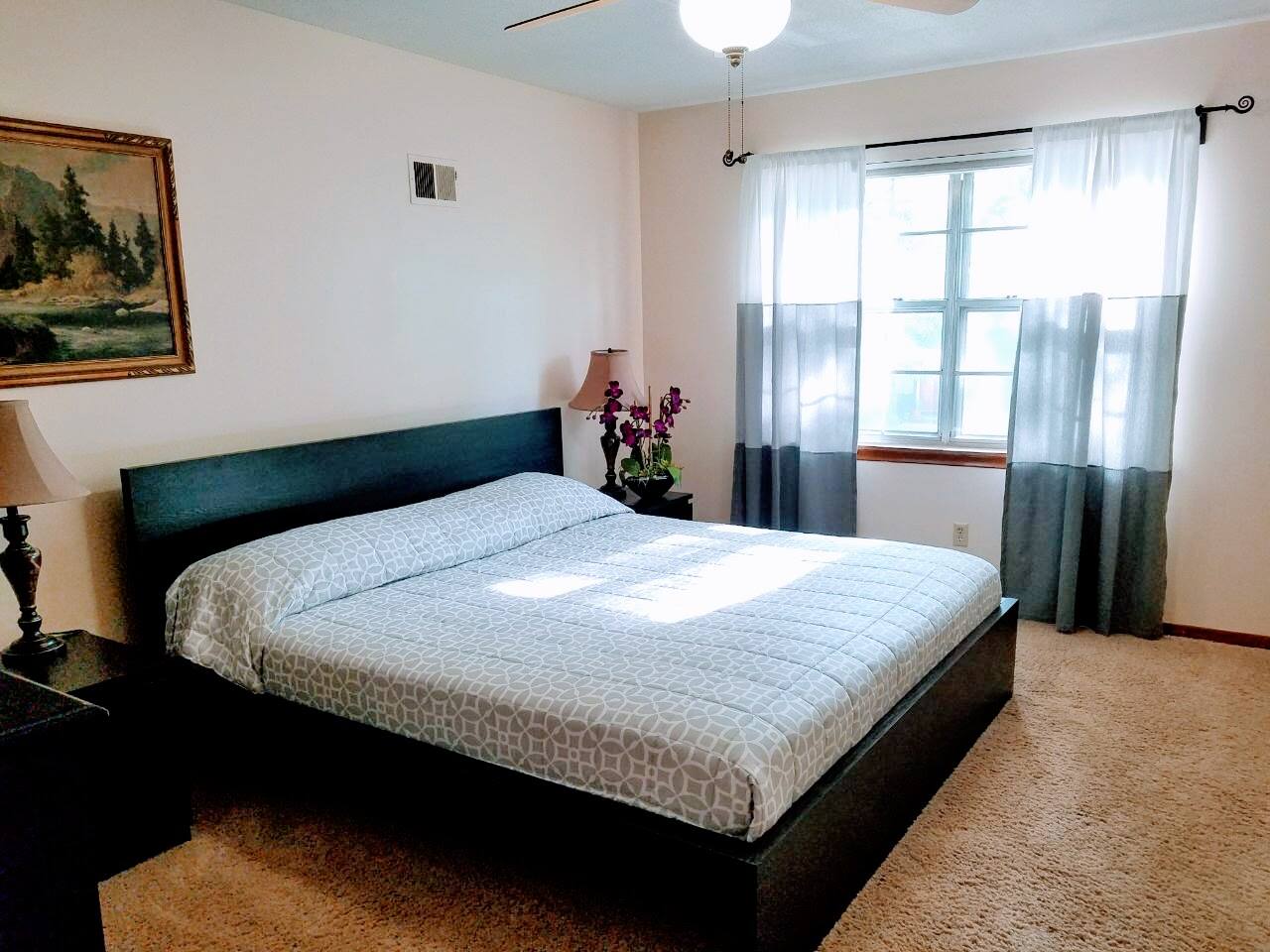 *Perfect getaway in Overland Park Up to 11 people