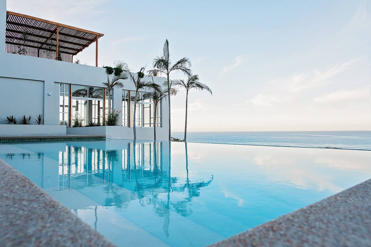 Topia Retreat - Piscina Suite Norte